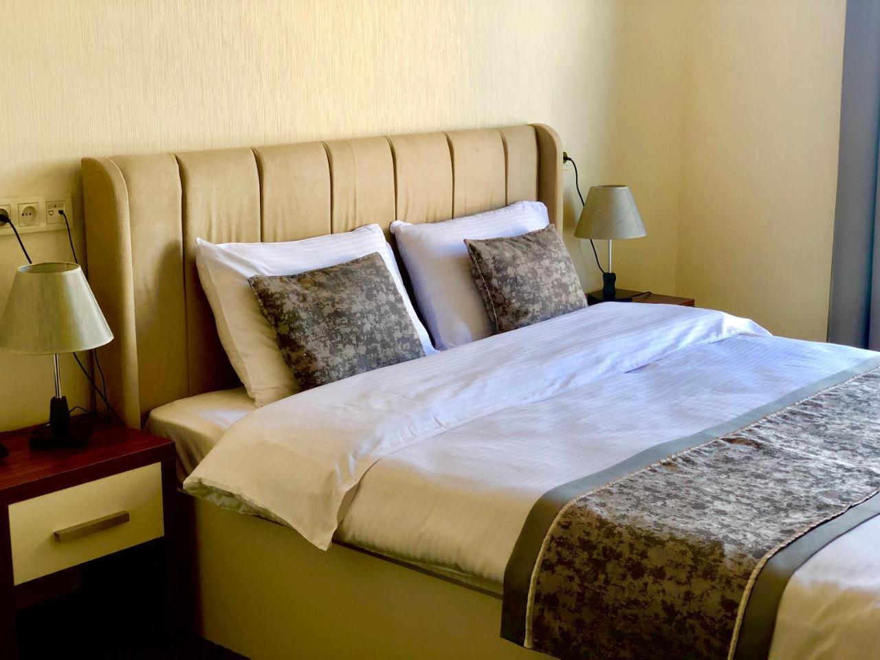 Tbili Hotel Tiflis Exterior foto